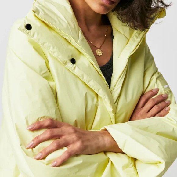 RAINS Fuse W puffer jacket XS - Picture 3 of 5